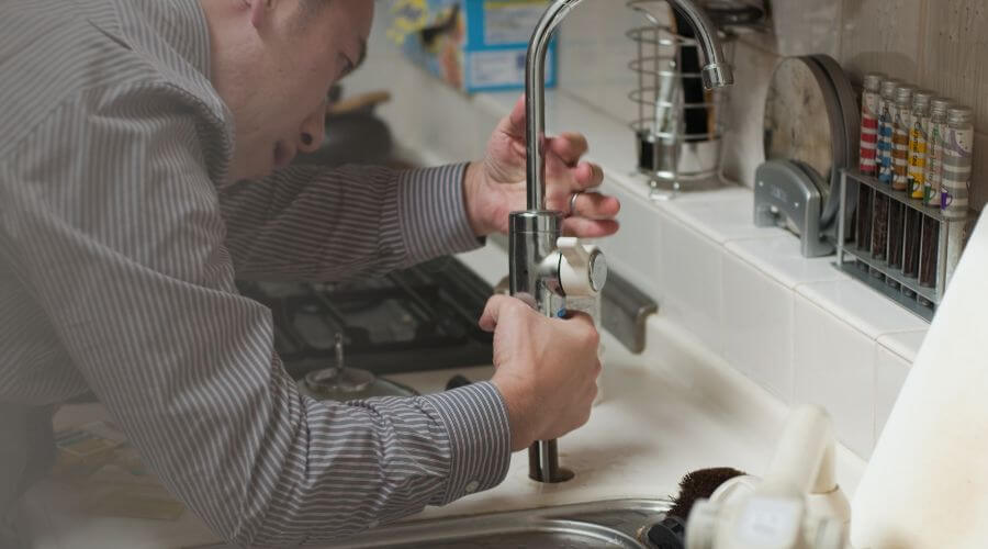 Professional sink repair in Fellsmere, FL